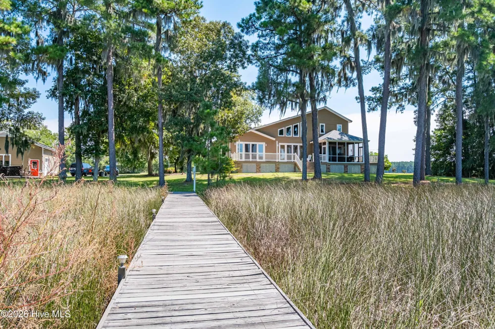 179 Stephen Way Belhaven, NC 27810