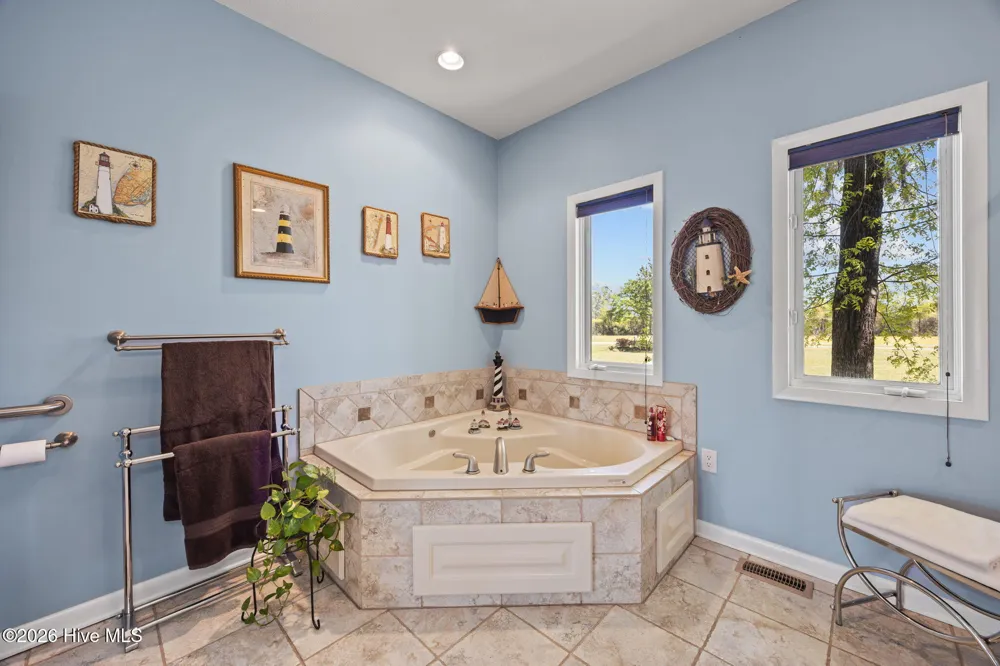 179 Stephen Way Belhaven, NC 27810