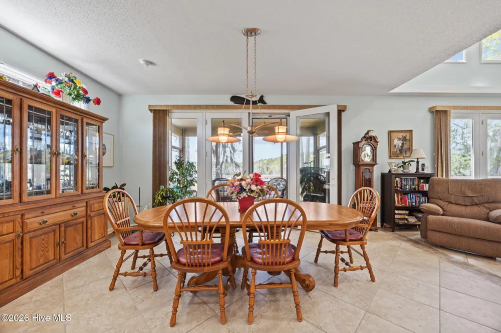 179 Stephen Way Belhaven, NC 27810