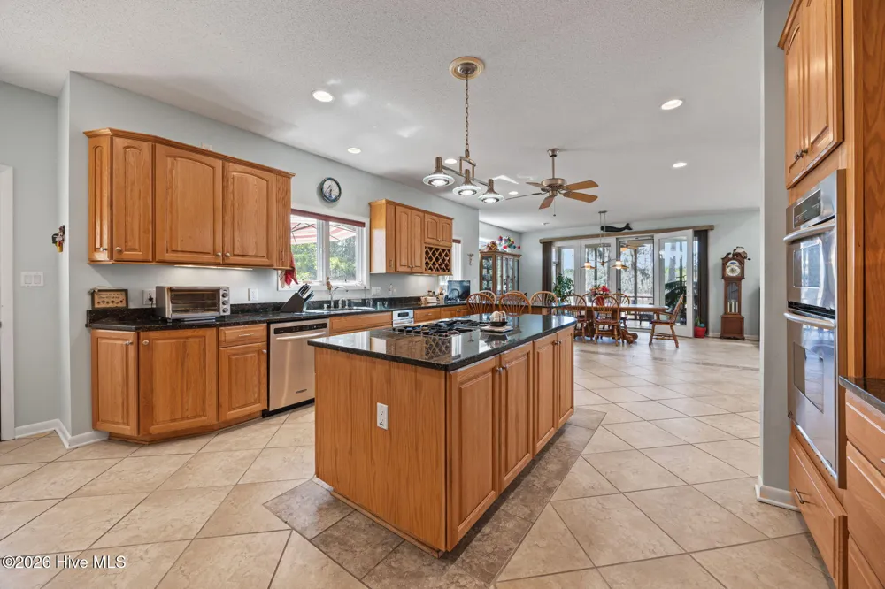 179 Stephen Way Belhaven, NC 27810