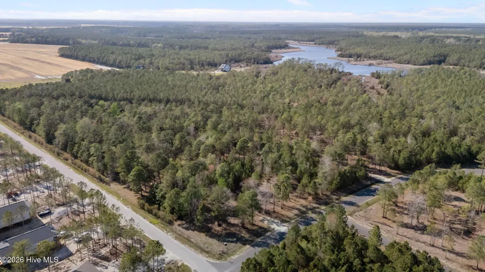 661 Vandemere Creek Drive Vandemere, NC 28587
