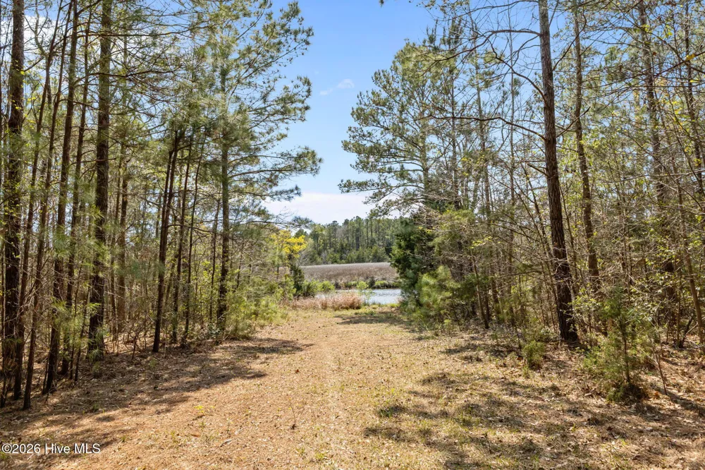 4160 Freedom Way Hubert, NC 28539