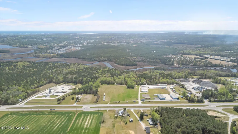 4160 Freedom Way Hubert, NC 28539