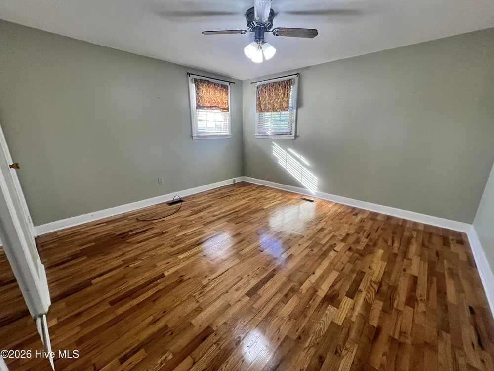 10762 James B. White Hwy S. Whiteville, NC 28472
