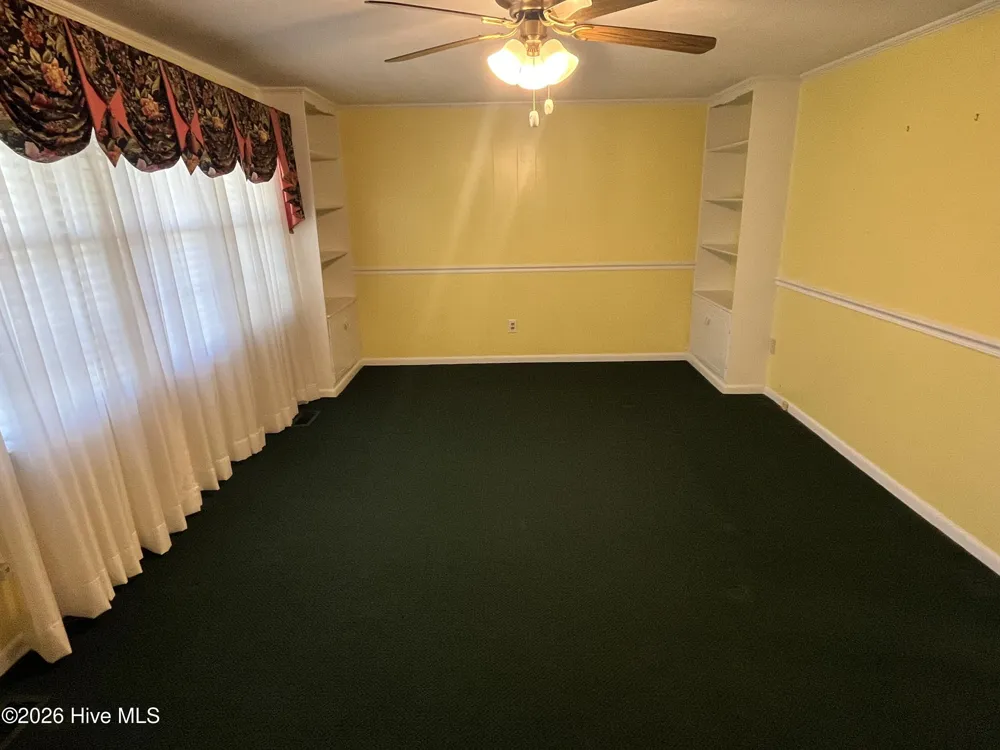 10762 James B. White Hwy S. Whiteville, NC 28472