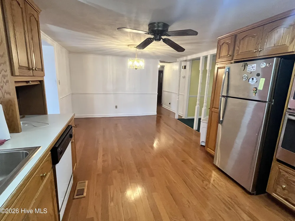 10762 James B. White Hwy S. Whiteville, NC 28472