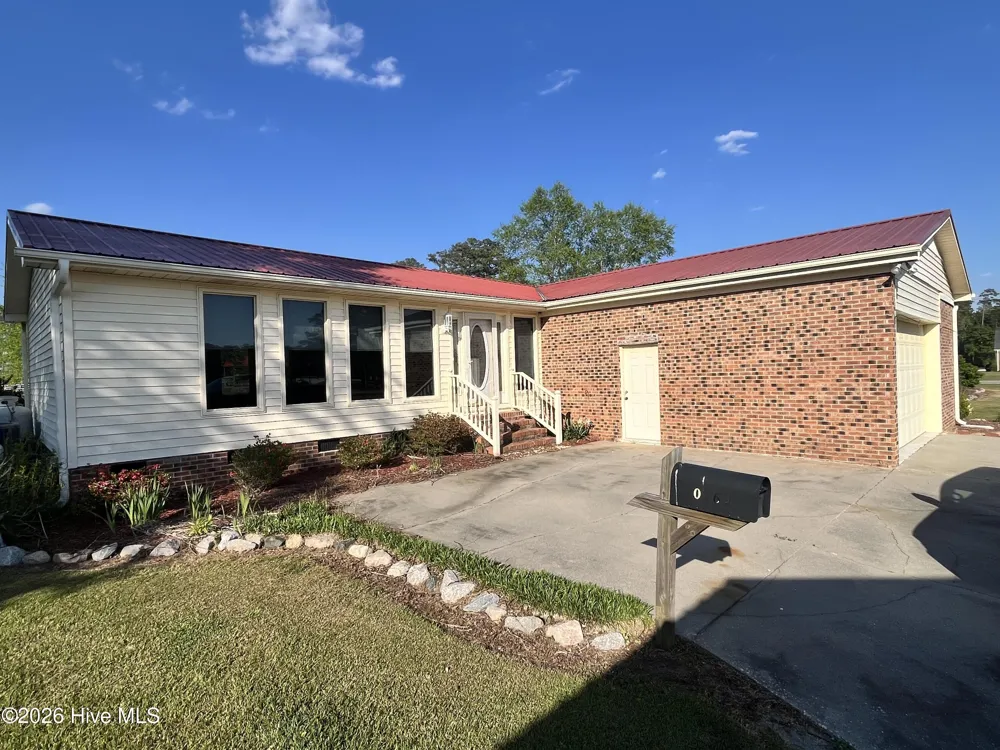 10762 James B. White Hwy S. Whiteville, NC 28472