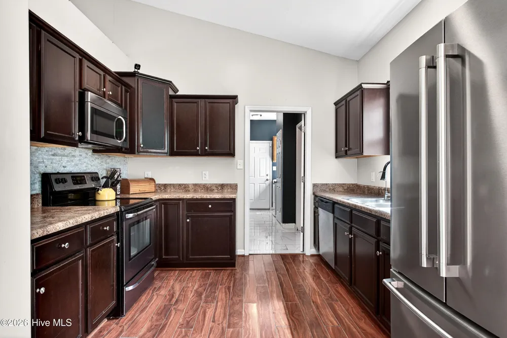 112 Lilac Lane Richlands, NC 28574