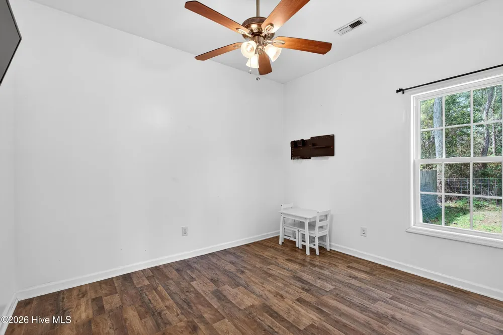112 Lilac Lane Richlands, NC 28574