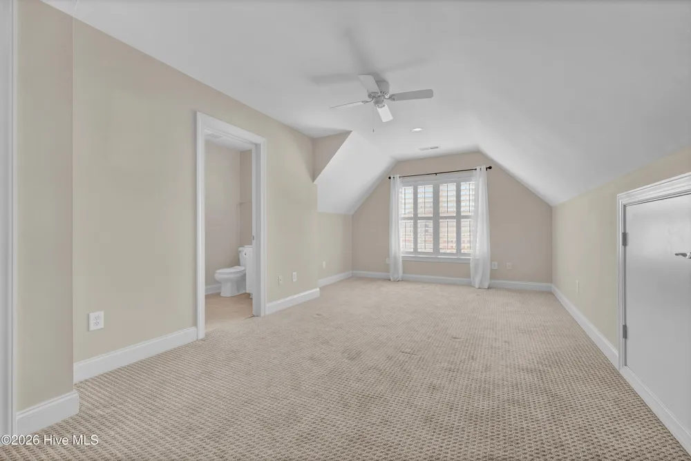 35 Scotlands Court Hampstead, NC 28443