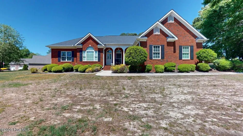 109 Brisbayne Circle La Grange, NC 28551