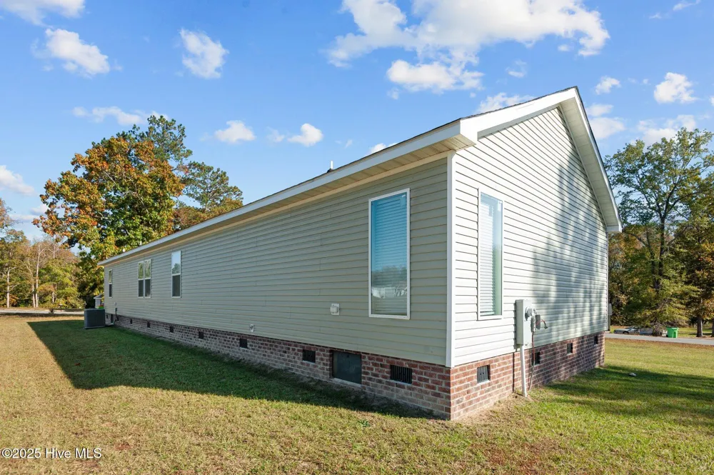 415 Pine Ridge Road Roanoke Rapids, NC 27870