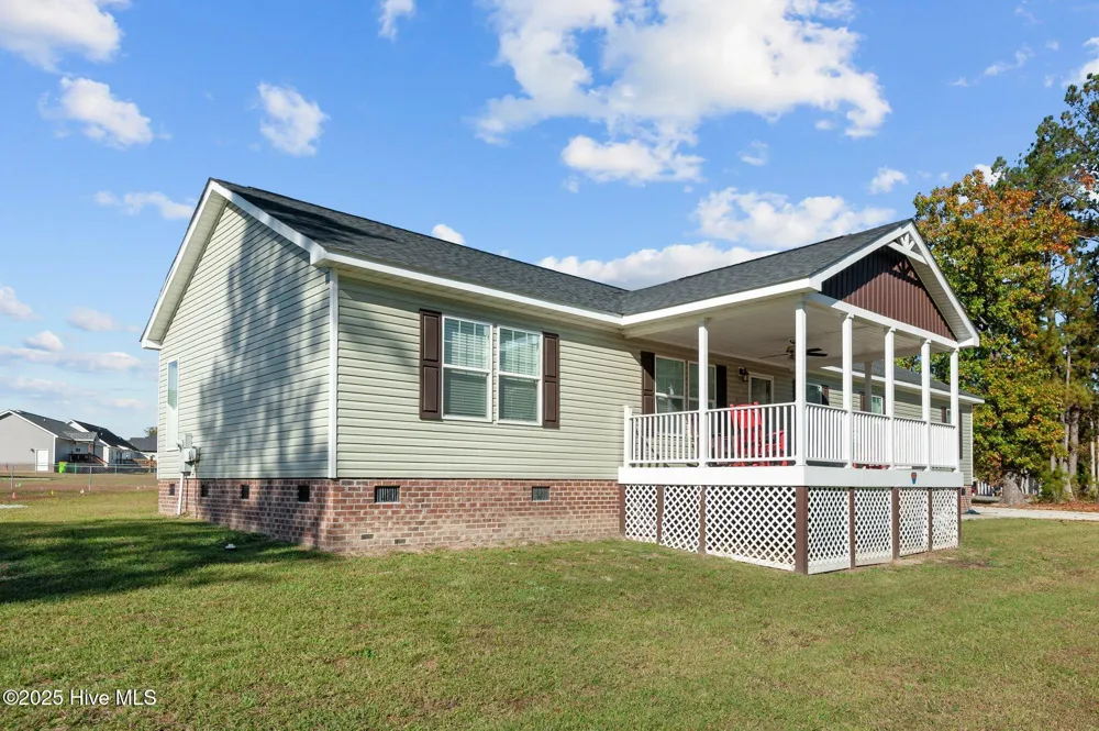 415 Pine Ridge Road Roanoke Rapids, NC 27870