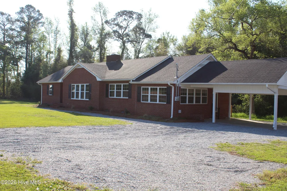 3049 Catherine Lake Road Richlands, NC 28574