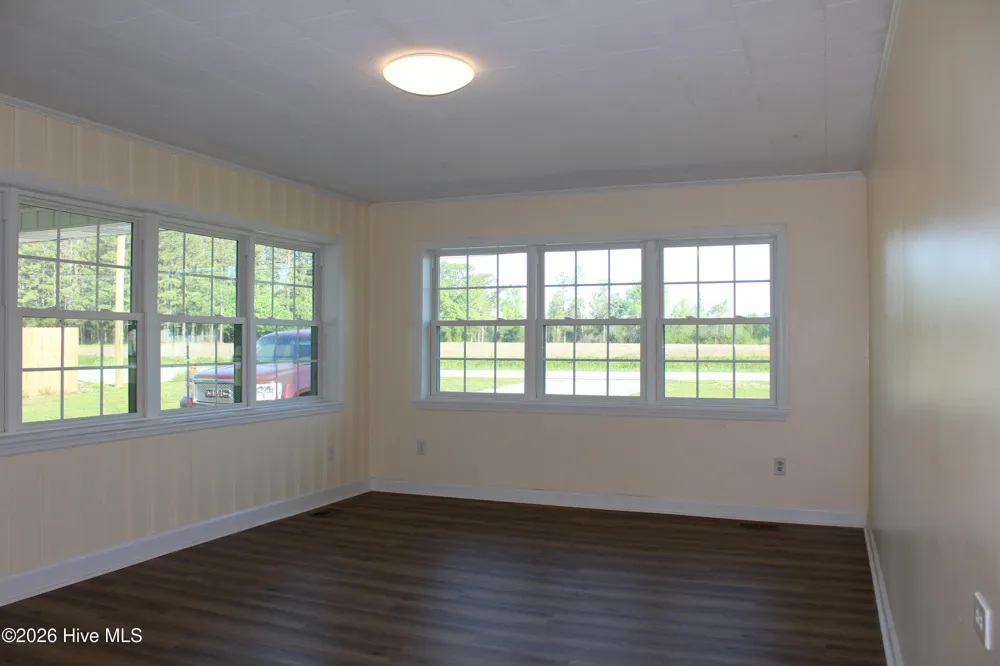 3049 Catherine Lake Road Richlands, NC 28574