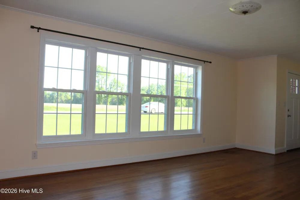 3049 Catherine Lake Road Richlands, NC 28574