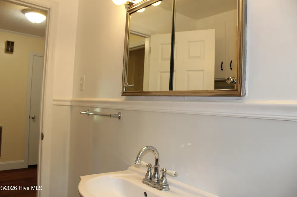3049 Catherine Lake Road Richlands, NC 28574