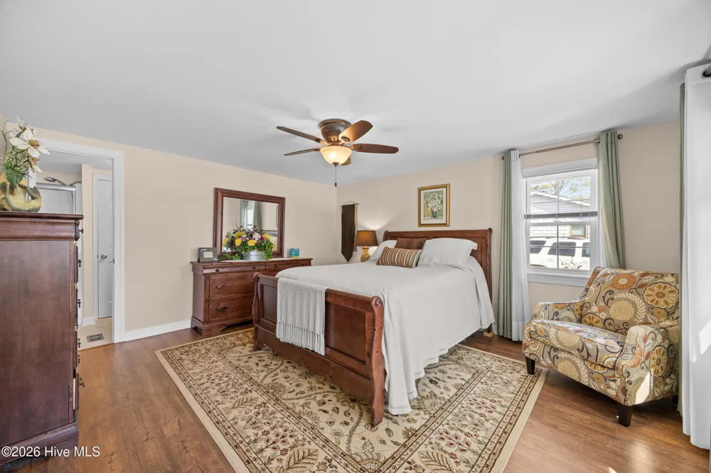 7108 Carolina Beach Road Wilmington, NC 28412