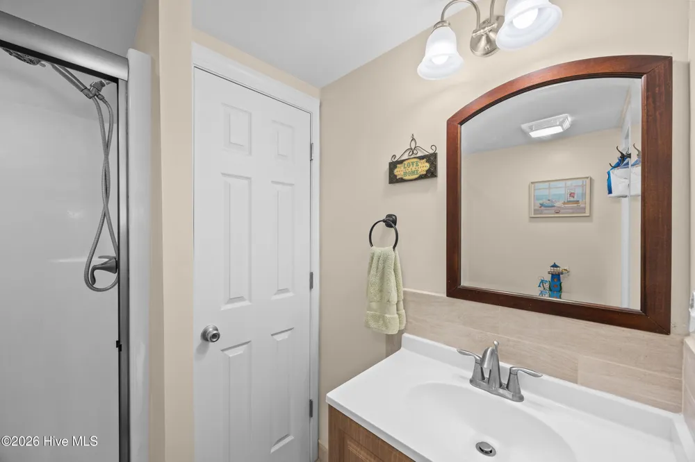 7108 Carolina Beach Road Wilmington, NC 28412