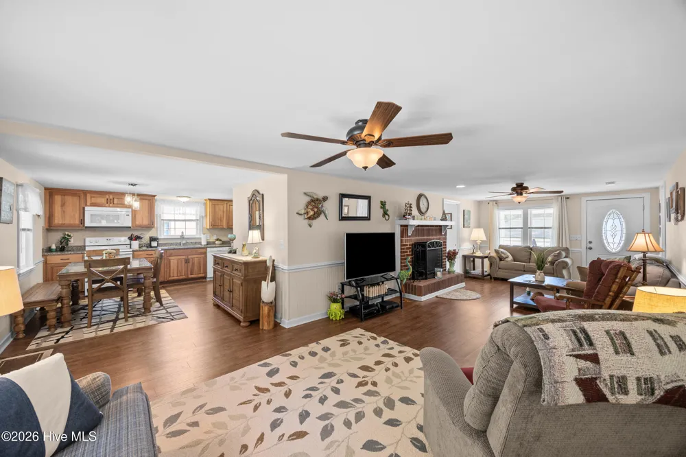 7108 Carolina Beach Road Wilmington, NC 28412