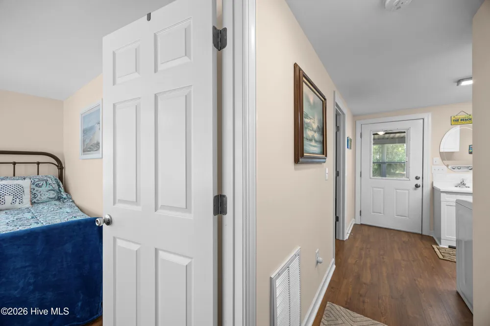 7108 Carolina Beach Road Wilmington, NC 28412