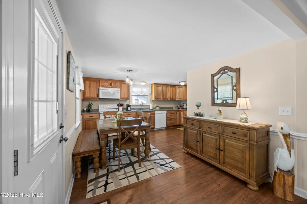 7108 Carolina Beach Road Wilmington, NC 28412