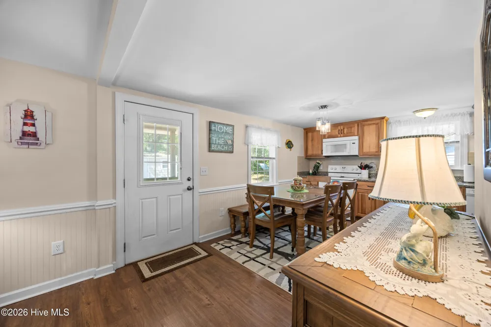 7108 Carolina Beach Road Wilmington, NC 28412