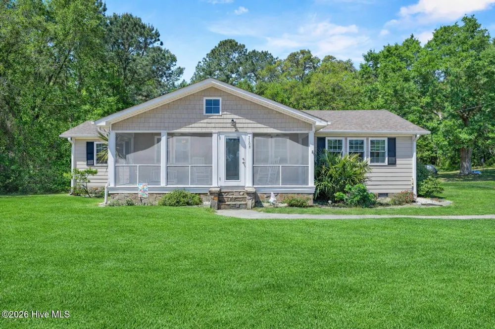 7108 Carolina Beach Road Wilmington, NC 28412