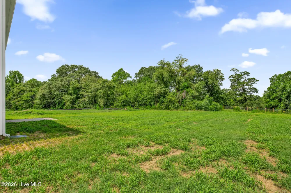 97 Coachman Lane Autryville, NC 28318