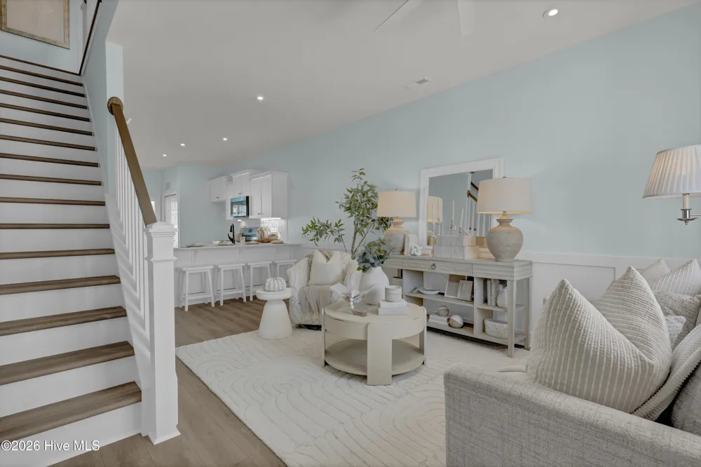 650 Cedar Point Boulevard #F2 Cedar Point, NC 28584