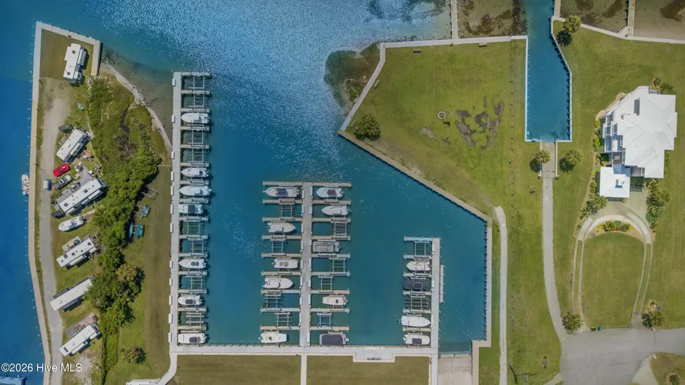 650 Cedar Point Boulevard #H1 Cedar Point, NC 28584