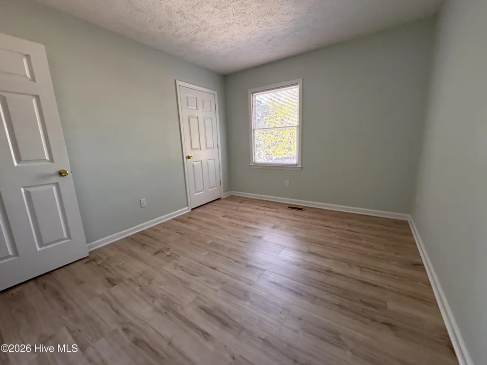 407 Hickory Street #Up Emerald Isle, NC 28594