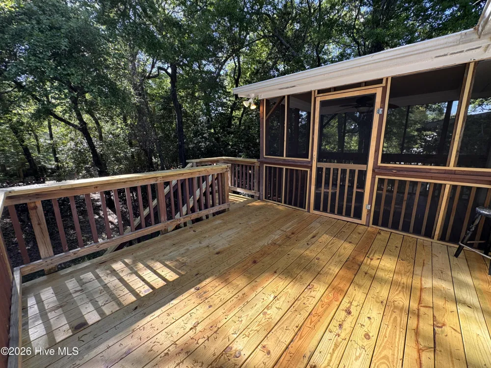 407 Hickory Street #Up Emerald Isle, NC 28594