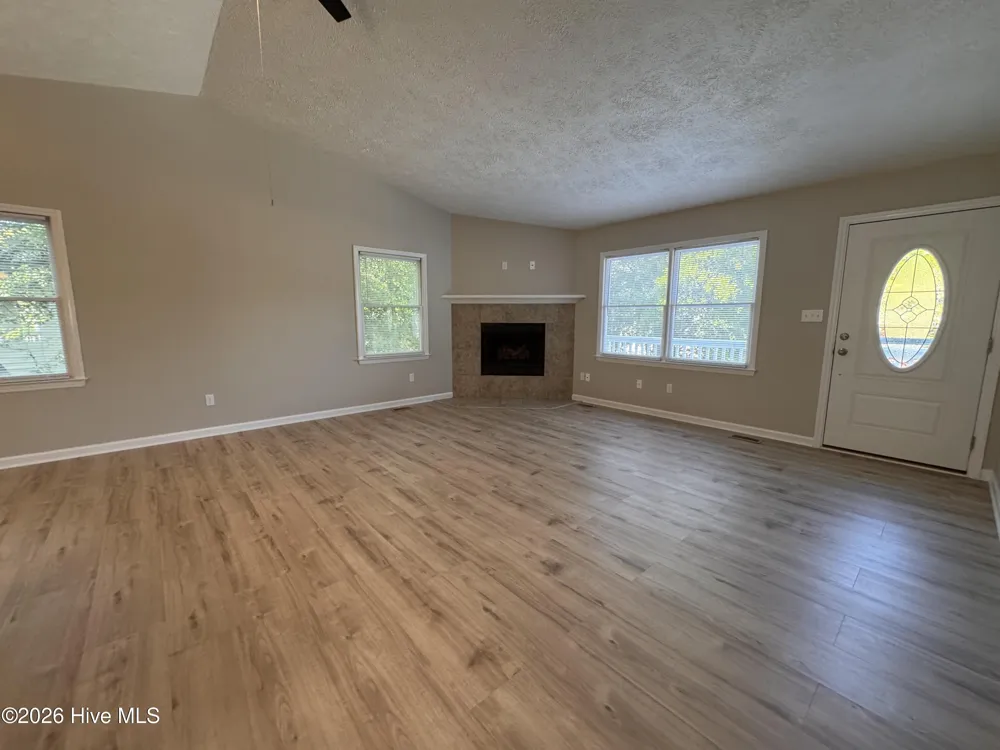 407 Hickory Street #Up Emerald Isle, NC 28594
