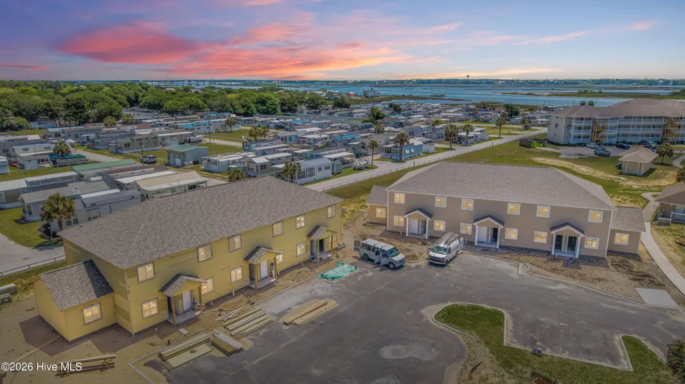 650 Cedar Point Boulevard #G5 Cedar Point, NC 28584