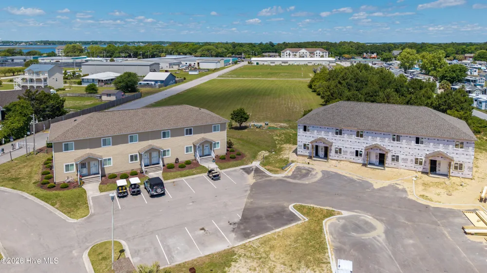 650 Cedar Point Boulevard #H2 Cedar Point, NC 28584