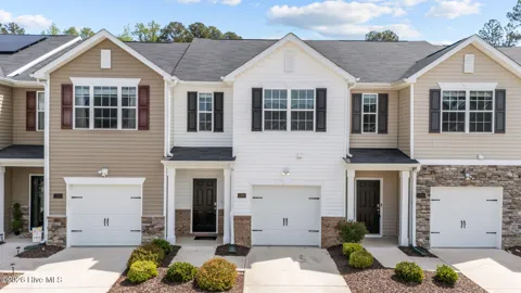 1206 Gracie Lane