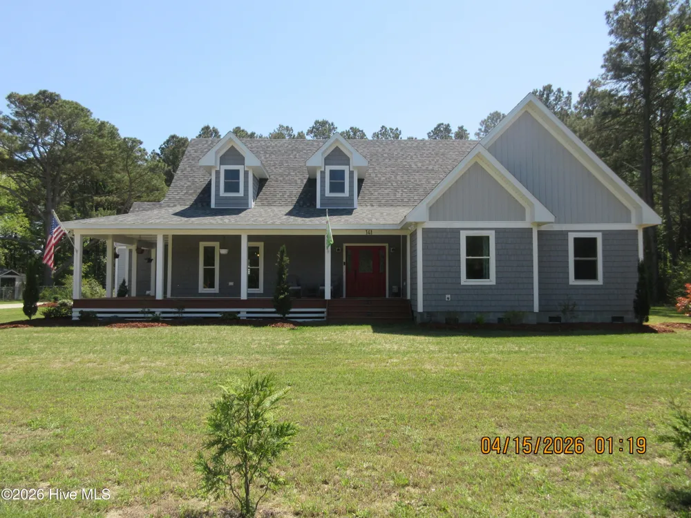 141 W Mobile Road Harbinger, NC 27941