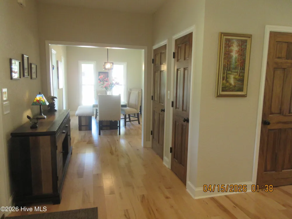 141 W Mobile Road Harbinger, NC 27941