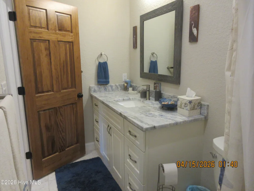 141 W Mobile Road Harbinger, NC 27941