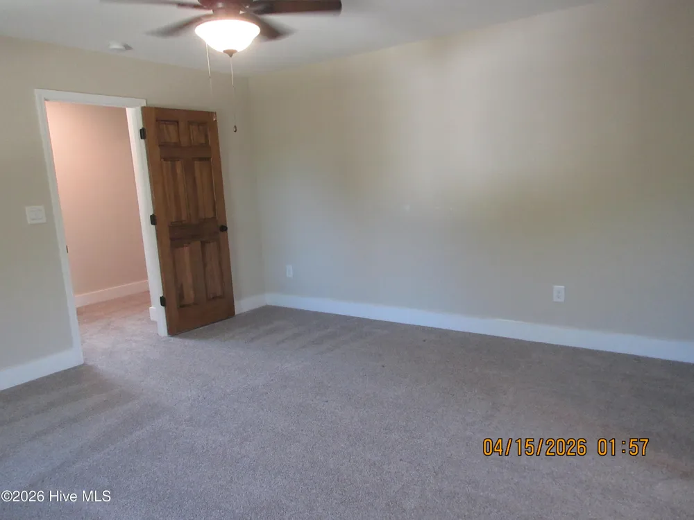 141 W Mobile Road Harbinger, NC 27941