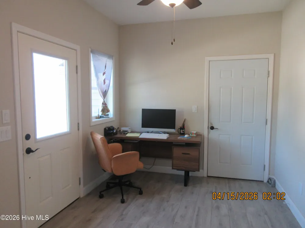 141 W Mobile Road Harbinger, NC 27941