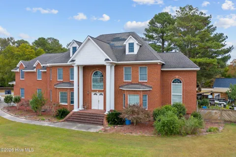 1181 Cedar Hill Drive