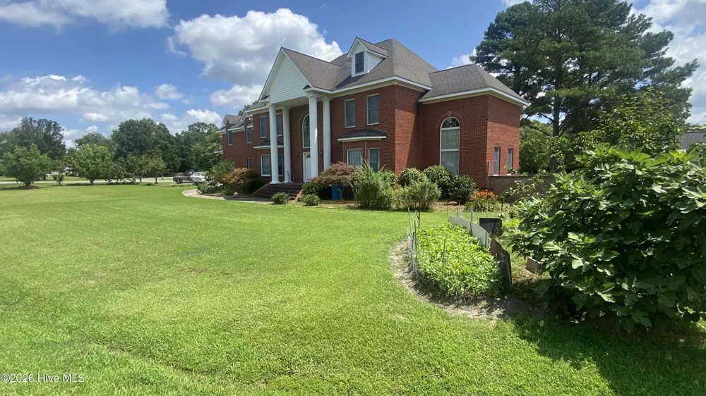 1181 Cedar Hill Drive Williamston, NC 27892