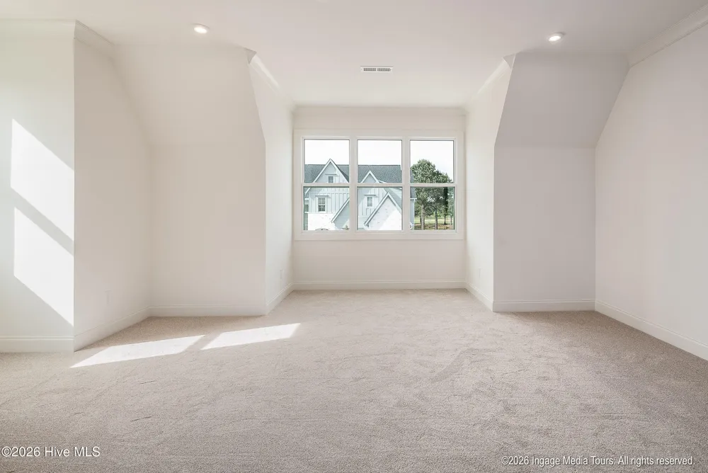 16 Pinewood Cove Snow Hill, NC 28580
