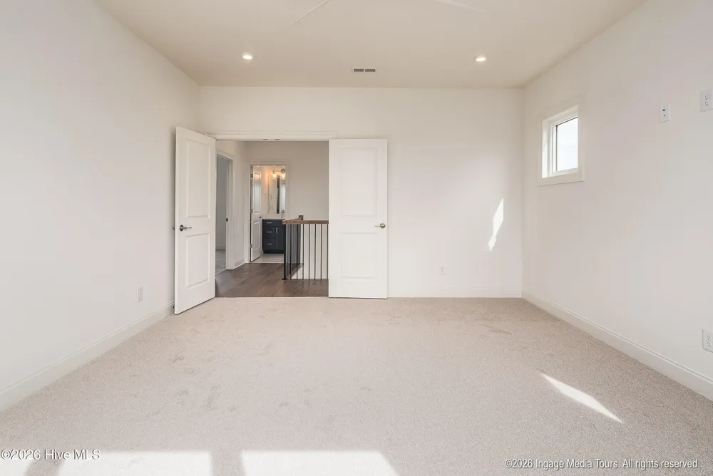 16 Pinewood Cove Snow Hill, NC 28580