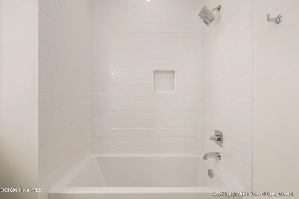 16 Pinewood Cove Snow Hill, NC 28580