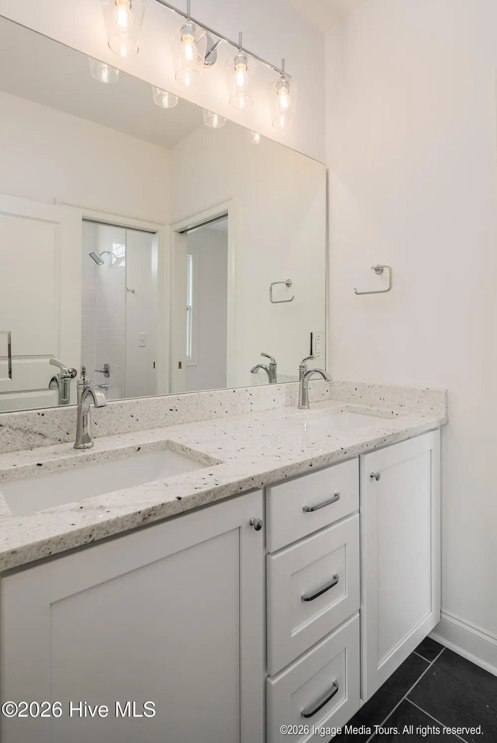 16 Pinewood Cove Snow Hill, NC 28580