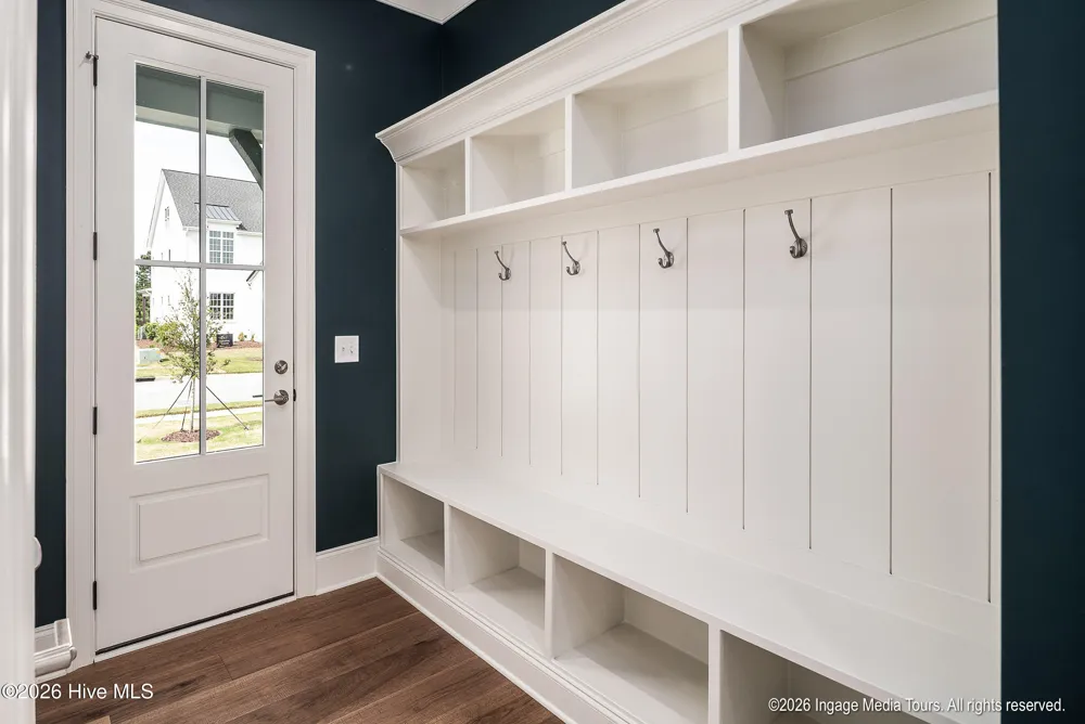 16 Pinewood Cove Snow Hill, NC 28580