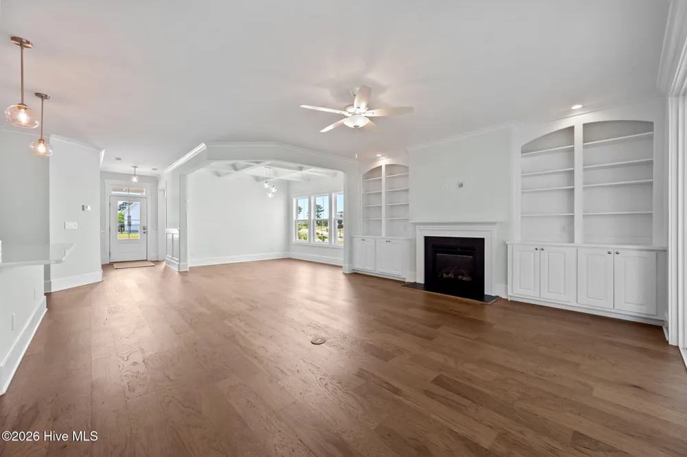 559 Moss Lake Lane Holly Ridge, NC 28445
